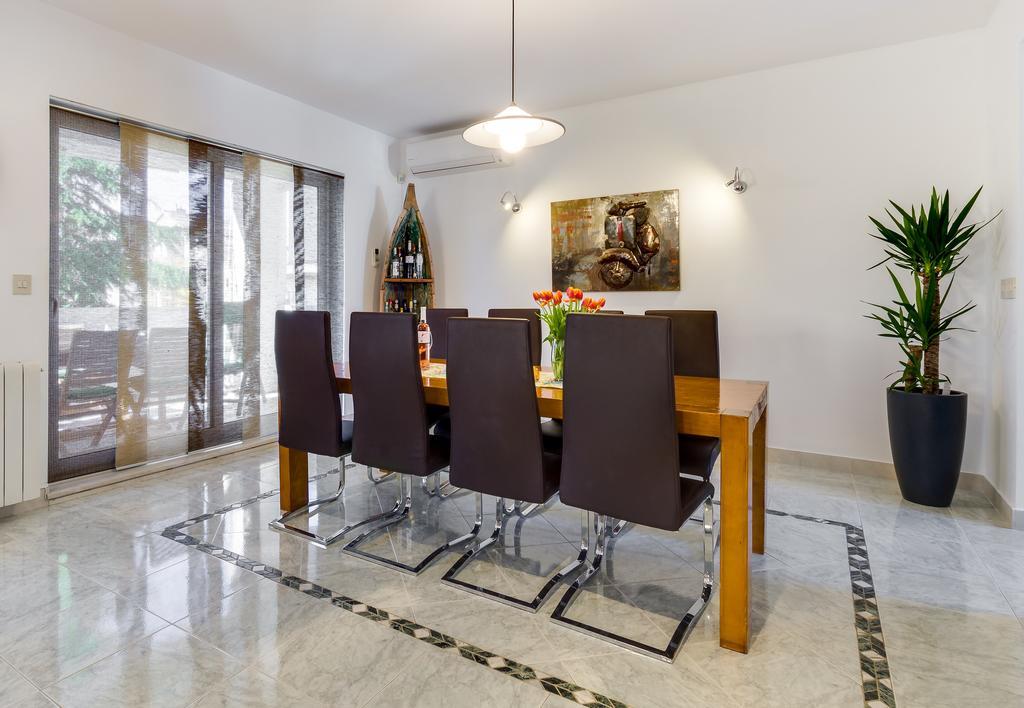 Kuca Za Odmor Kuzmanic Villa Kaštela Exterior foto