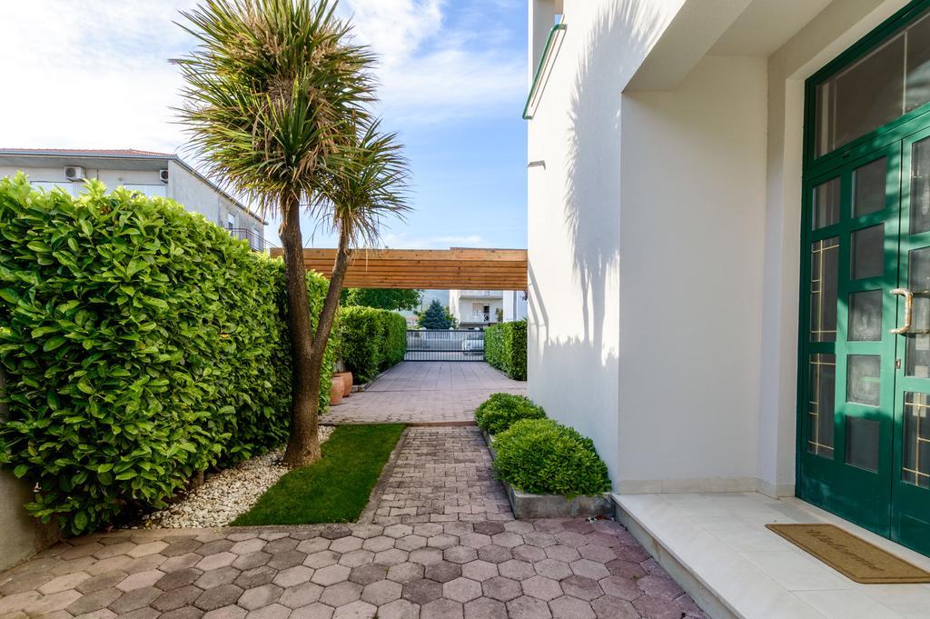 Kuca Za Odmor Kuzmanic Villa Kaštela Exterior foto