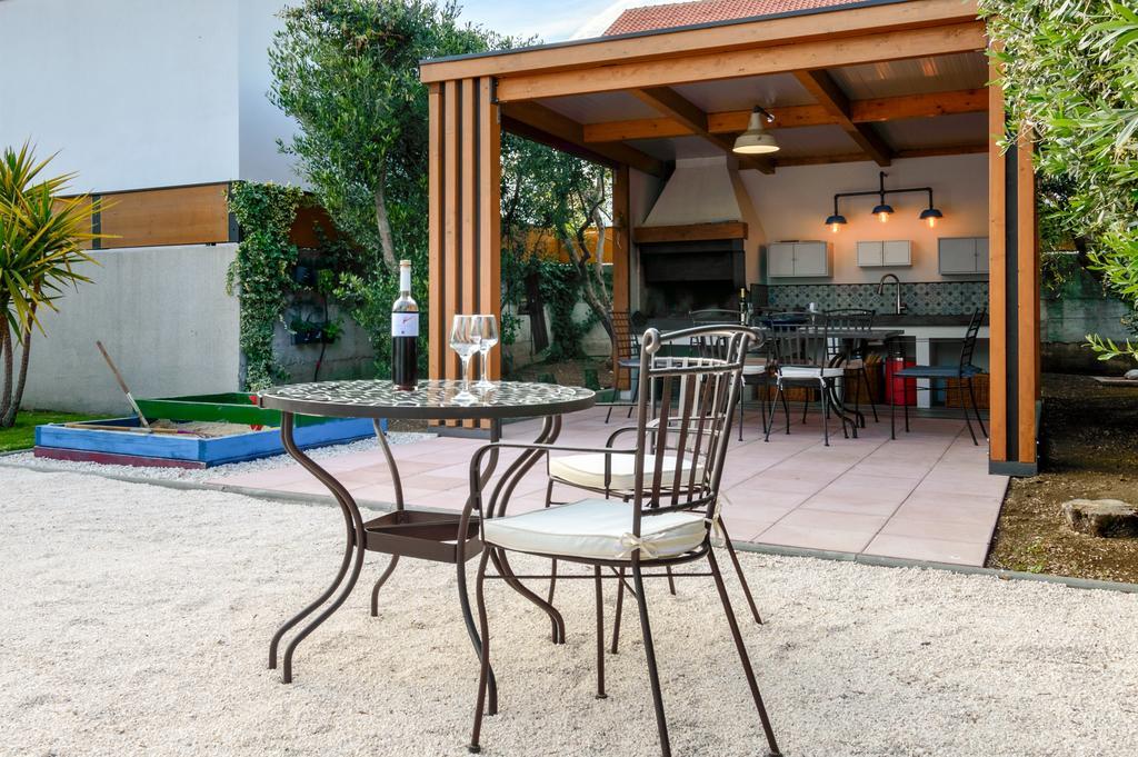 Kuca Za Odmor Kuzmanic Villa Kaštela Exterior foto